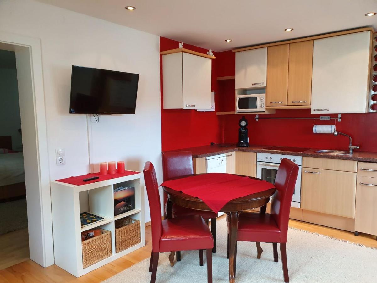 Strasser Angelika Appartement *